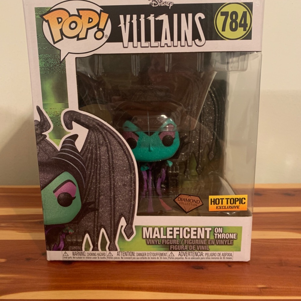 Funko Maleficent on Throne Diamond Edition